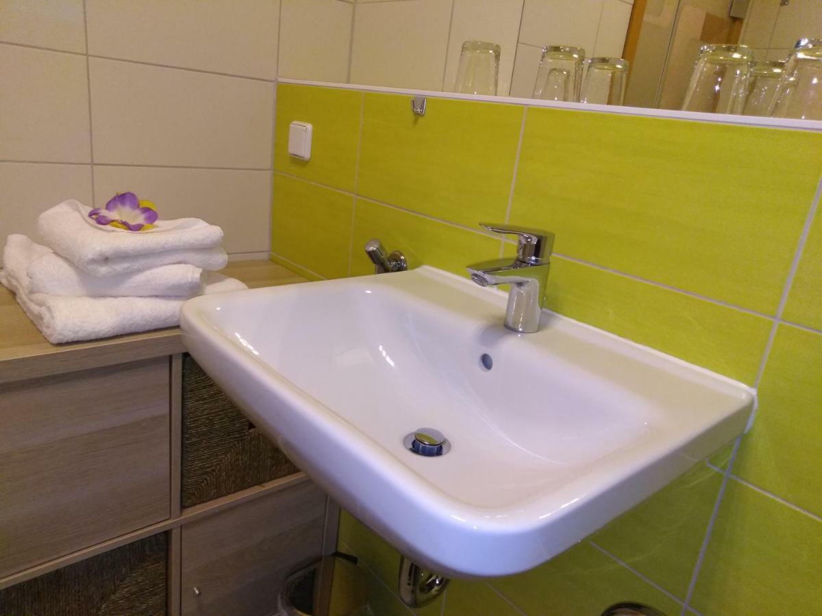 Ilka'S Kleine Harmonie Apartment ไลป์ซิก ภายนอก รูปภาพ